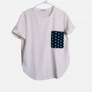Zara Trafaluc White Textured T shirt / scoop hem and polka dot denim pocket - S